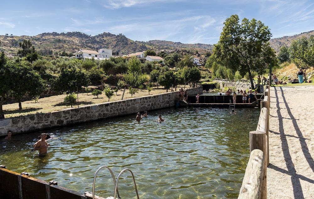 Praia fluvial de Castelo Novo